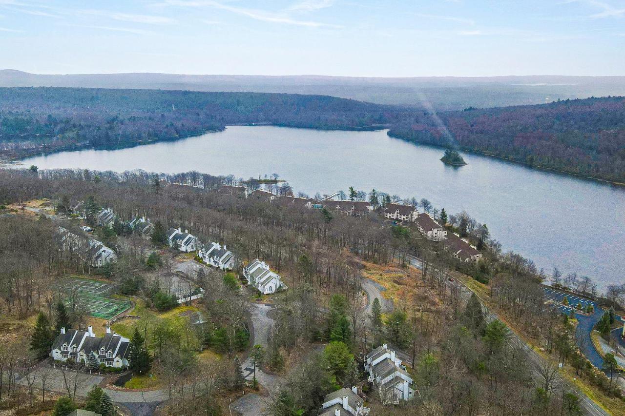 6 Fieldstone Ct Villa Lake Harmony Exterior photo
