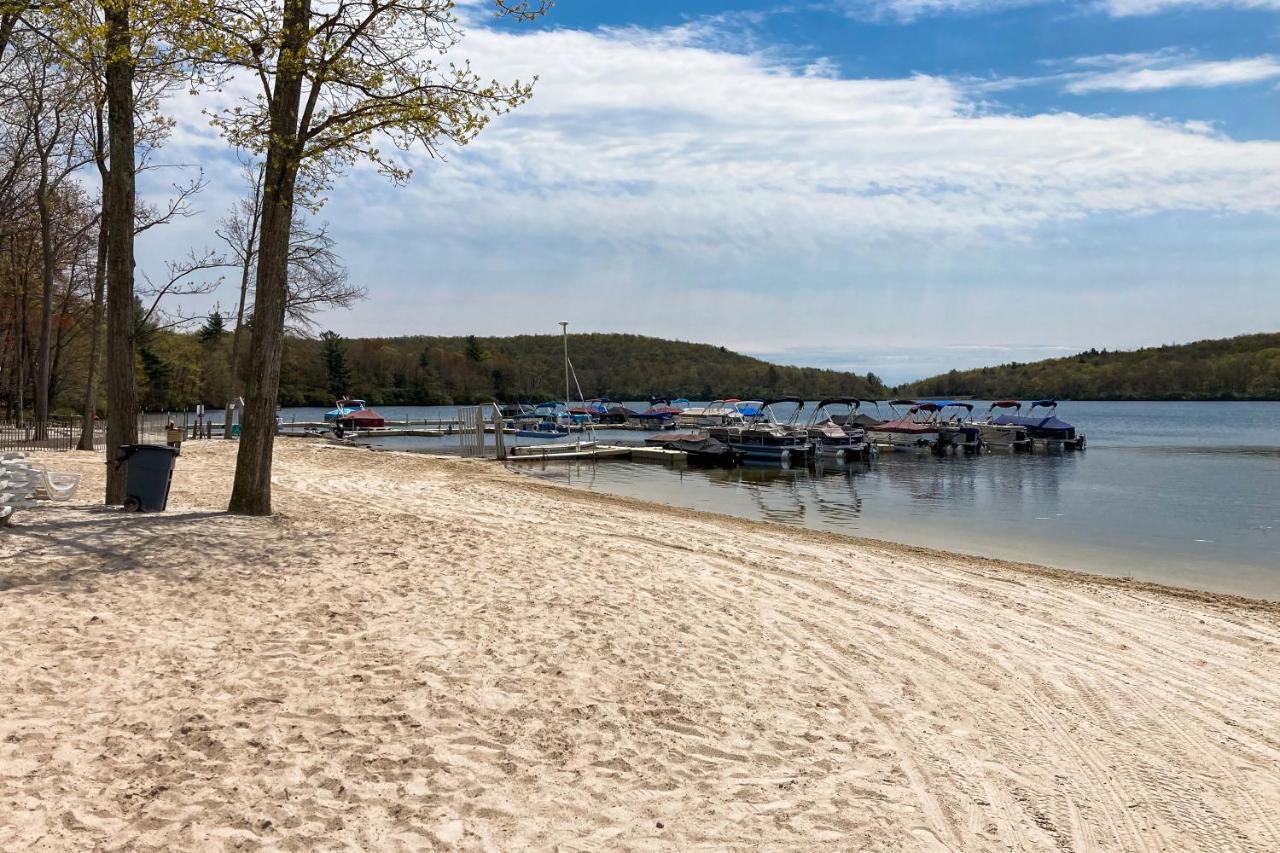 6 Fieldstone Ct Villa Lake Harmony Exterior photo